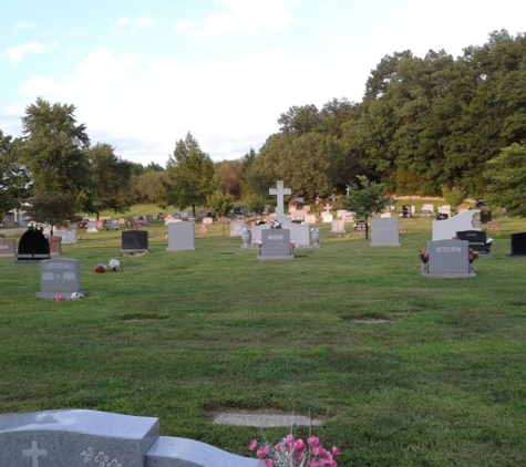 Holy Cross Cemetery & Mausoleum - Ballwin, MO