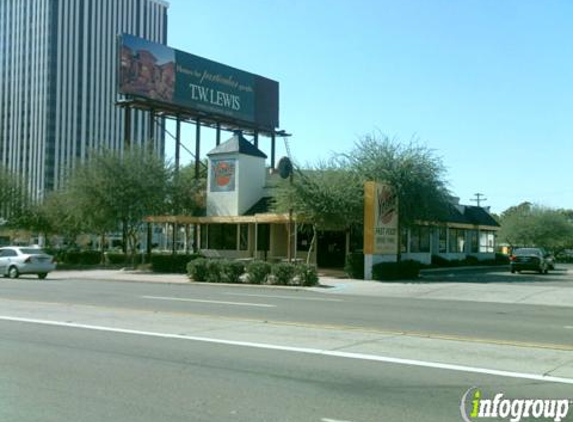 Yoshi's Restaurant - Phoenix, AZ