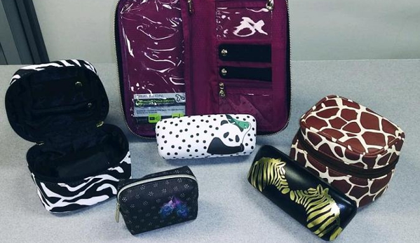 Square Luggage Inc. - Morristown, NJ. Travelon and Mele Jewelry cases.