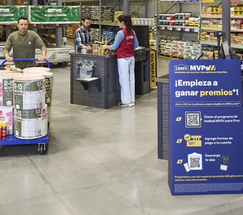 Lowe's Home Improvement - Paris, TN