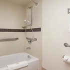 Days Inn & Suites by Wyndham Rancho Cordova