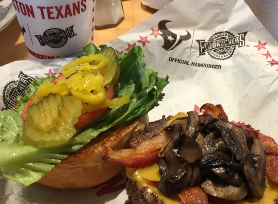 Fuddruckers - Houston, TX