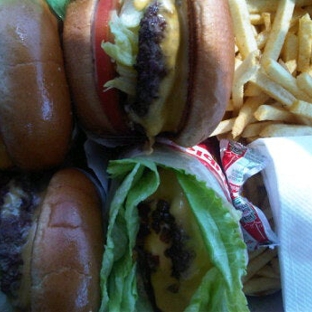 In-N-Out Burger - Brentwood, CA