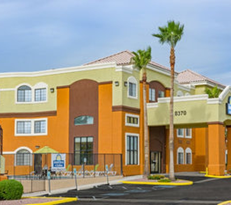 Days Inn & Suites by Wyndham Tucson/Marana - Tucson, AZ