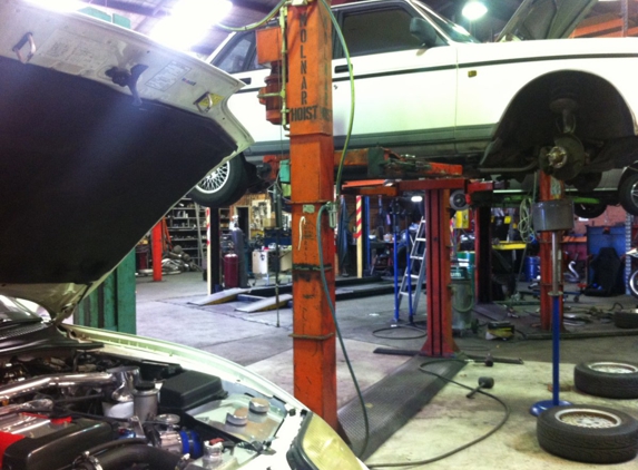 Brookvale Muffler & Mechanical Centre - Terrey Hills, NSW