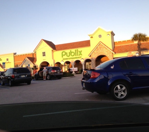 Publix Liquors at St. Charles Plaza - Davenport, FL