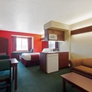 Days Inn & Suites by Wyndham Brandon Amphitheater - Hotels