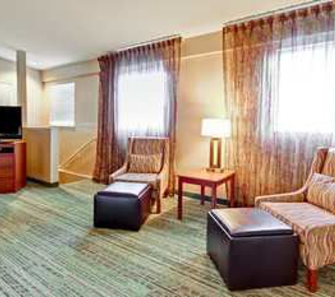 Hampton Inn & Suites Denver-Downtown - Denver, CO