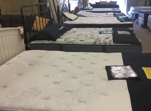 Mattress Express - Plymouth, IN. New "FLIPPABLE"
mattresses from $599
Queen size
Custom sizes