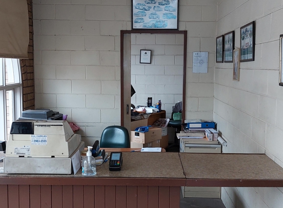 Croad Motors - Sorrento, VIC