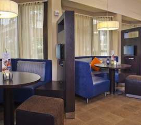 Courtyard by Marriott - Landover, MD