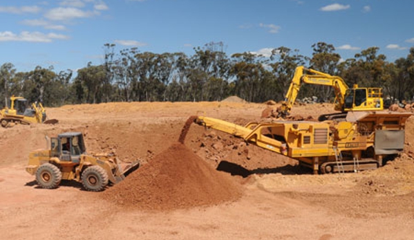 Halanson Earthmoving - Narrogin, WA