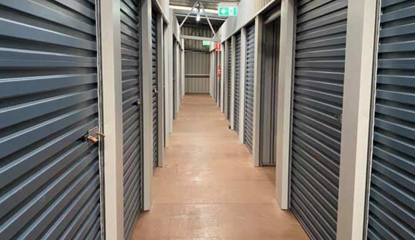 Rosebud's Storing Place - Rosebud, VIC