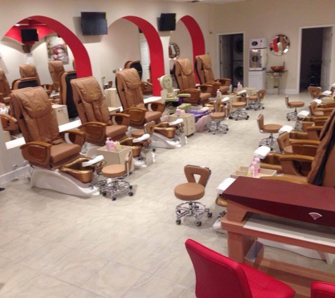 Legacy Nails & Spa - Savannah, GA