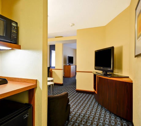 Fairfield Inn & Suites - Tampa, FL