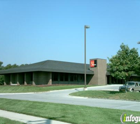 Wells Fargo Bank - Urbandale, IA