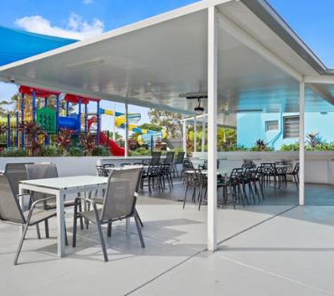Nobby Beach Holiday Village - Miami, QLD. Camp Kitchen