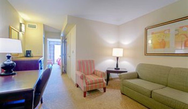 Country Inns & Suites - Petersburg, VA