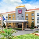Comfort Suites Clinton Near Presbyterian College - Motels
