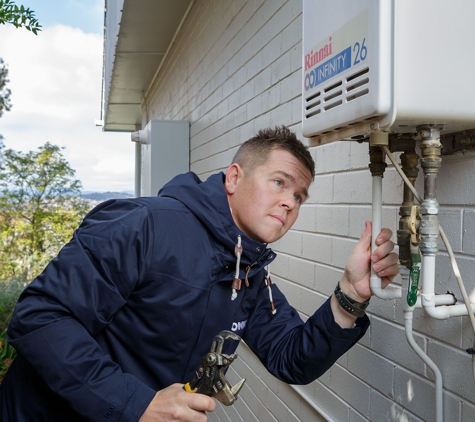 Tonkin Plumbing Group Pty Ltd - Lavington, NSW. Residential Plumbers - Hot water systems