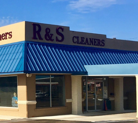 R & S Cleaners - Grenada, MS