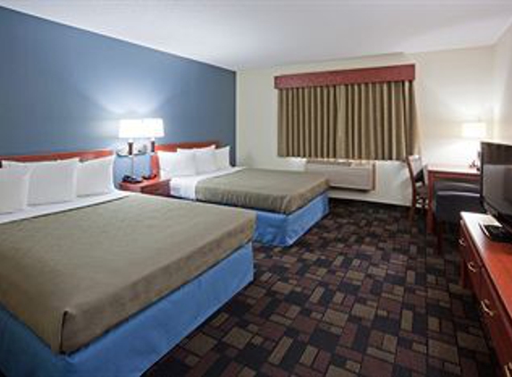AmericInn Lodge & Suites - Austin, MN