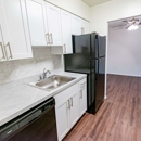 Paoli Place North Apartments - Apartments
