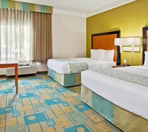 La Quinta Inns And LaQuinta Inn & Suites - Orlando, FL