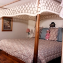 Snyder's Shoreline Inn - Bed & Breakfast & Inns