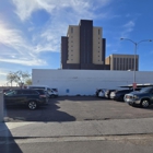 LAZ Parking - 10 W Jackson St