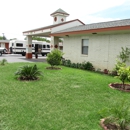 Pearsall Executive Inn & Suites - Motels