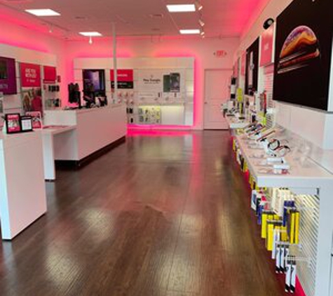 T-Mobile - Avondale, PA