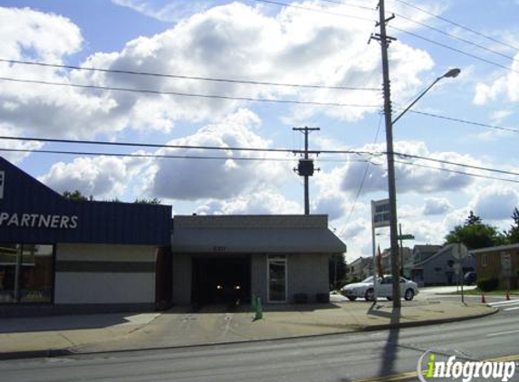 Stormin Norman's Garfield Auto Wash - Cleveland, OH