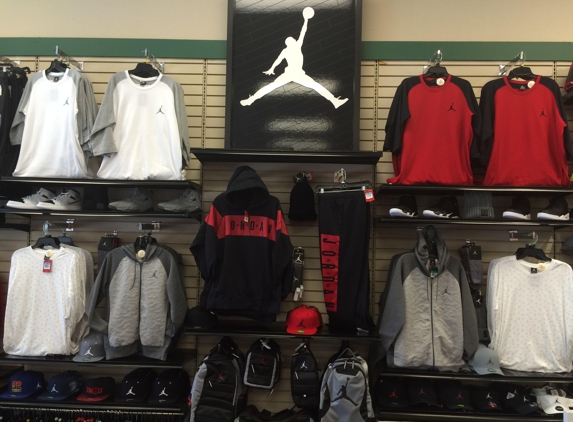 Hibbett Sports - Thomasville, GA