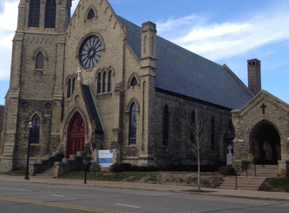 St Luke's Episcopal Church - Racine, WI