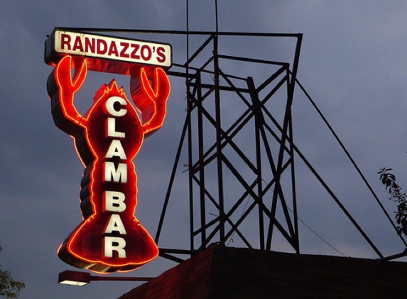 Randazzo's Clam Bar - Brooklyn, NY