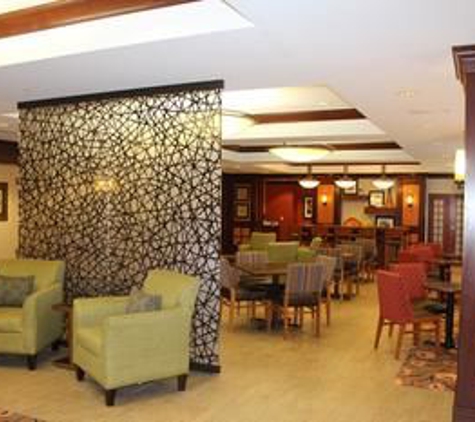 Hampton Inn McHenry - McHenry, IL