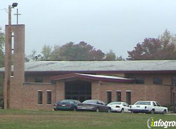 St Pius X Catholic Church-Ks - Mission, KS