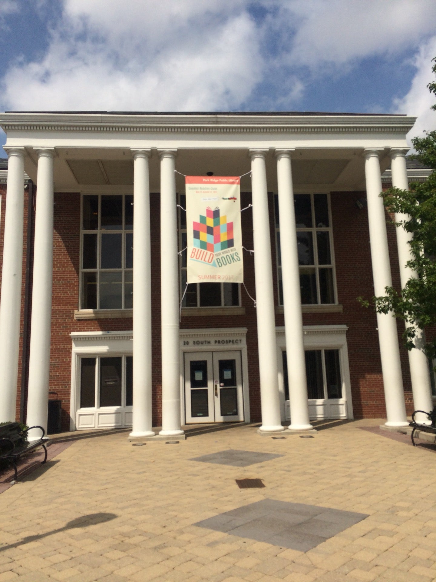 Park Ridge Public Library - Park Ridge, IL 60068