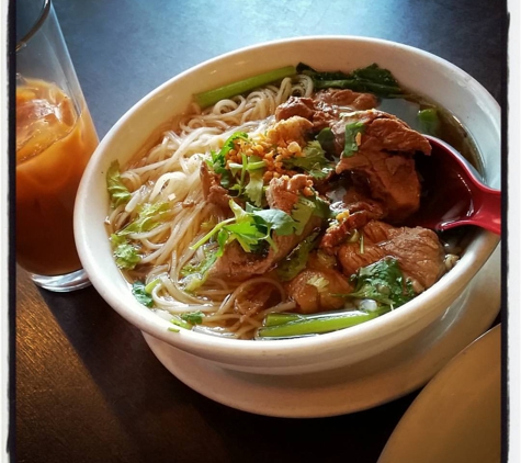 Aloy Thai Cuisine - Boulder, CO