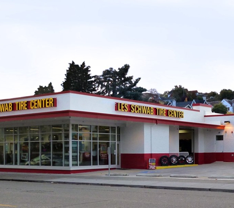 Les Schwab Tire Center - Seattle, WA