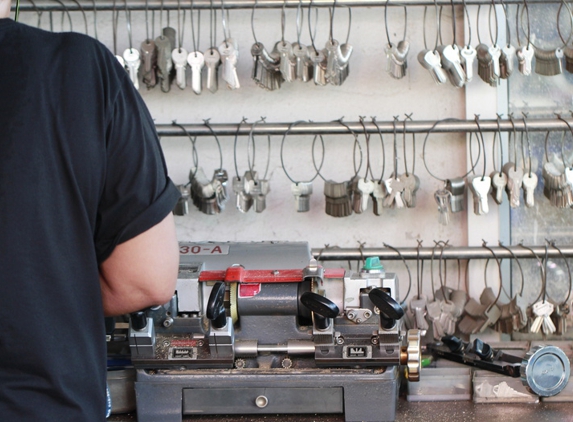 Security Plus Locksmith - Maxton, NC