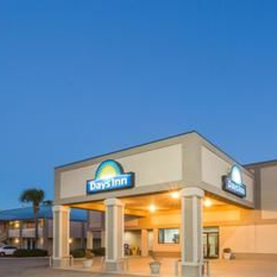 Days Inn - Adel, GA