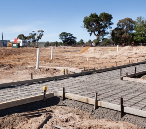 Wayne Horne Earthmoving Pty Ltd - Wendouree, VIC