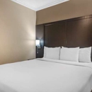 Comfort Inn & Suites Huntington Beach - Motels