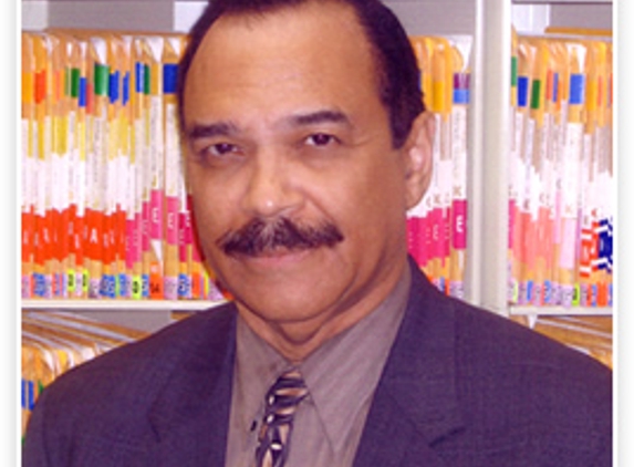 Ronald Evans Tolson, DDS - Alexandria, VA