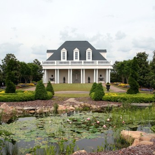Hall & Gardens at Landmark - Garner, NC