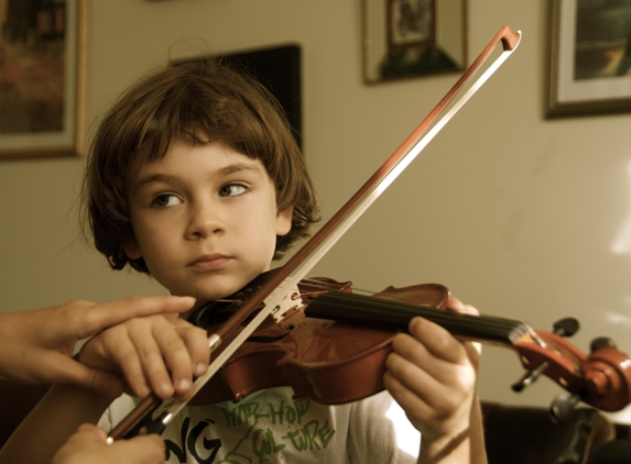 Private music teacher - Brooklyn, NY. Private violin lessons in Brooklyn, Bay Ridge