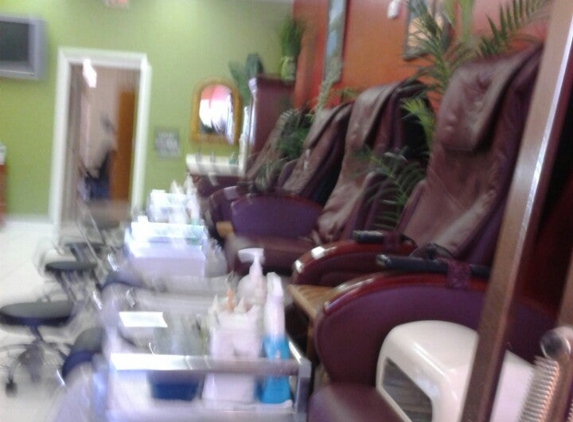 Nail Bar - Maitland, FL