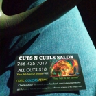 Cuts n Curls salon